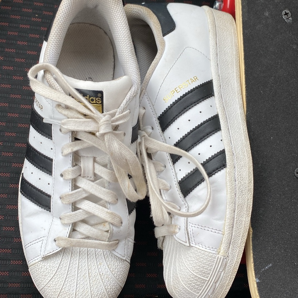 Adidas Superstar La marque aux 3 bandes Women’s 8 1/2 - Picture 4 of 5